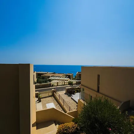 110-b Coast Avlonya